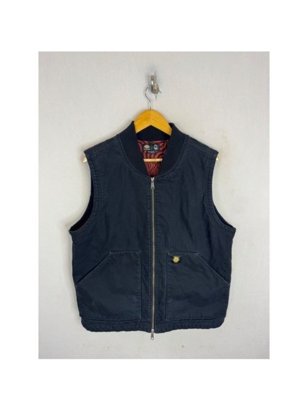 Dickies Spitfire Skateboarding Canvas Vest Black Red Swirl Lining Mens M